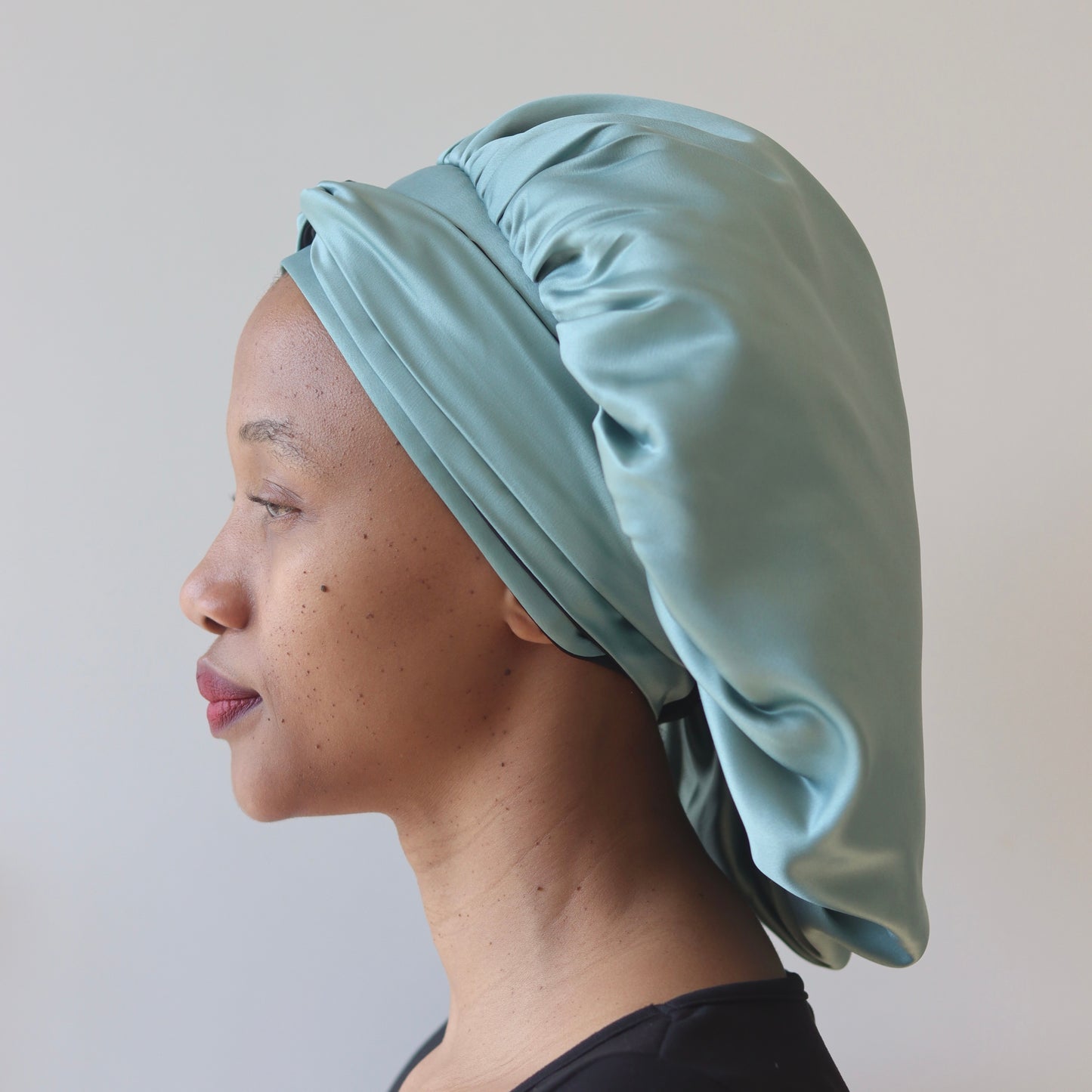Pre-order Mint adult thick satin bonnets
