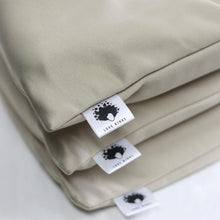 Load image into Gallery viewer, Standard size satin pillowcases set
